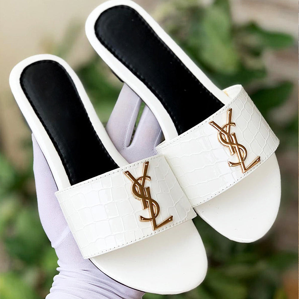 Noir Charm white