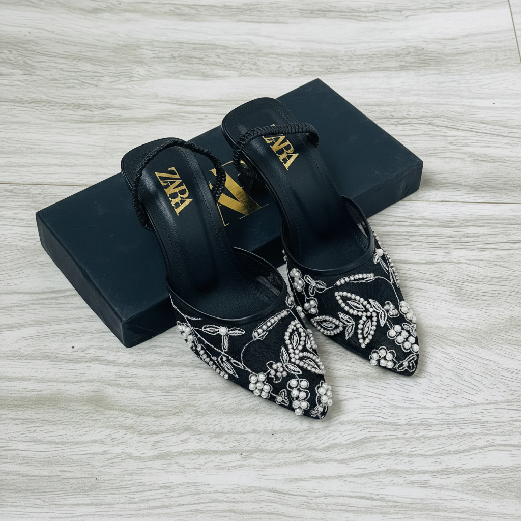 Black Heels Flat Lay 1:1