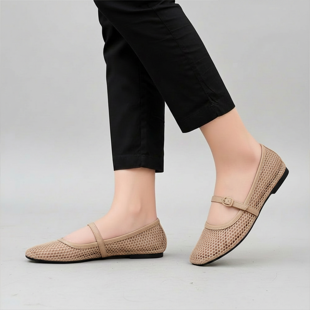Black Sole Mary Jane Flat