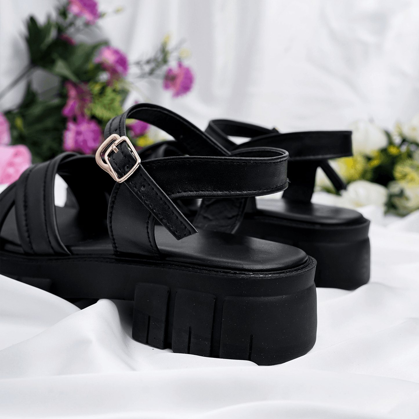 MADDIE - BLACK - Fivo