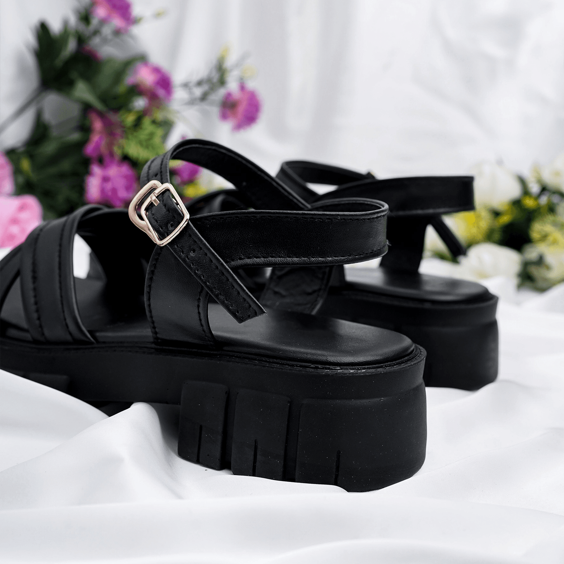 MADDIE - BLACK - Fivo